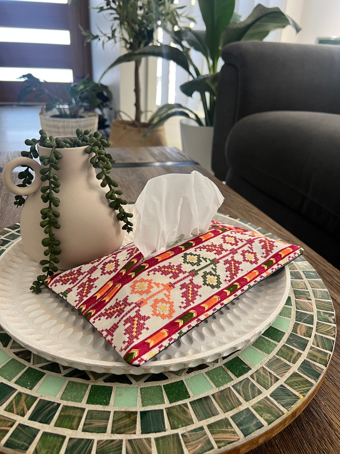 Tatreez Tissue Cover
