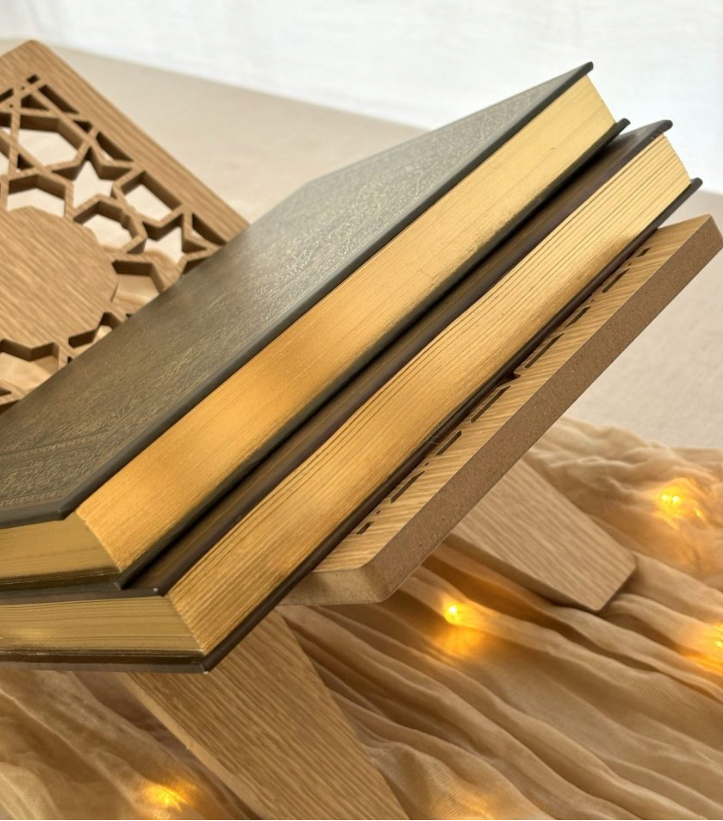 The Muslim Journal Company Ramadan Guide and Journal